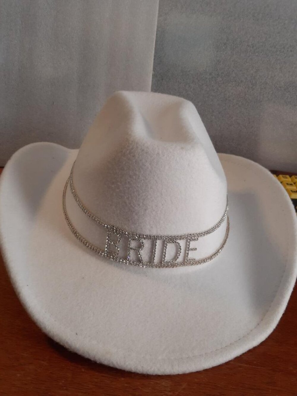 NEW ! Bride White Cowgirl Hat With Rhinestones